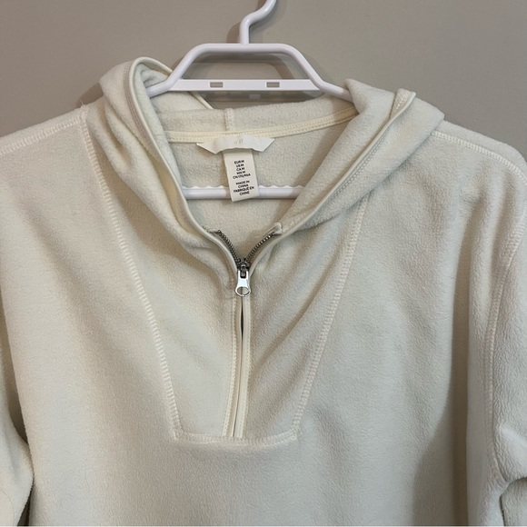 H&M fleece hooded quarter zip sweater - size M - Picture 4 of 7
